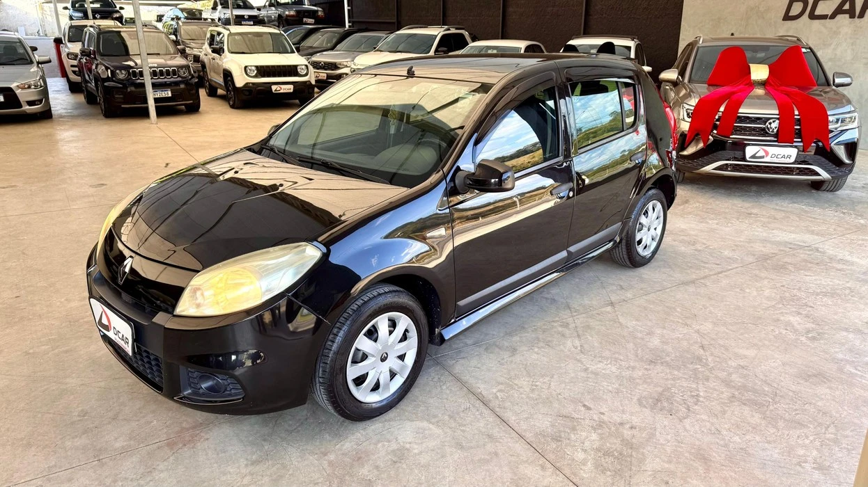 RENAULT SANDERO