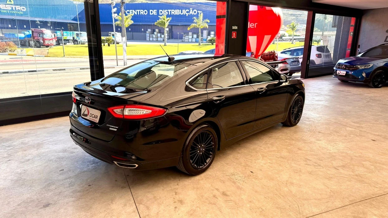 FORD FUSION