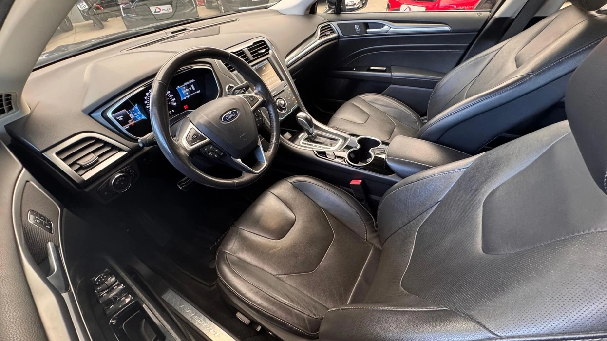 FORD FUSION
