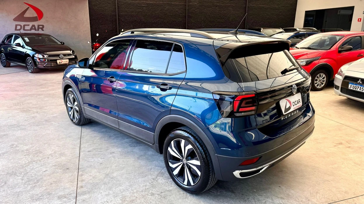 VOLKSWAGEN T-CROSS