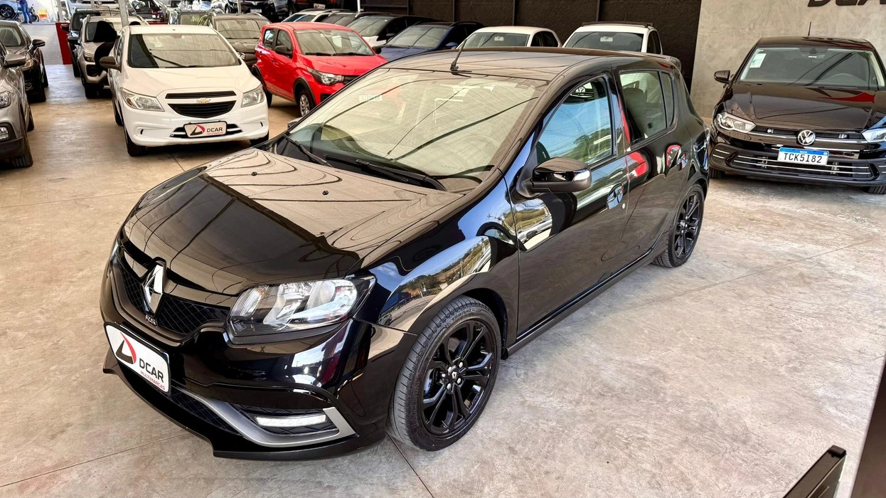 RENAULT SANDERO