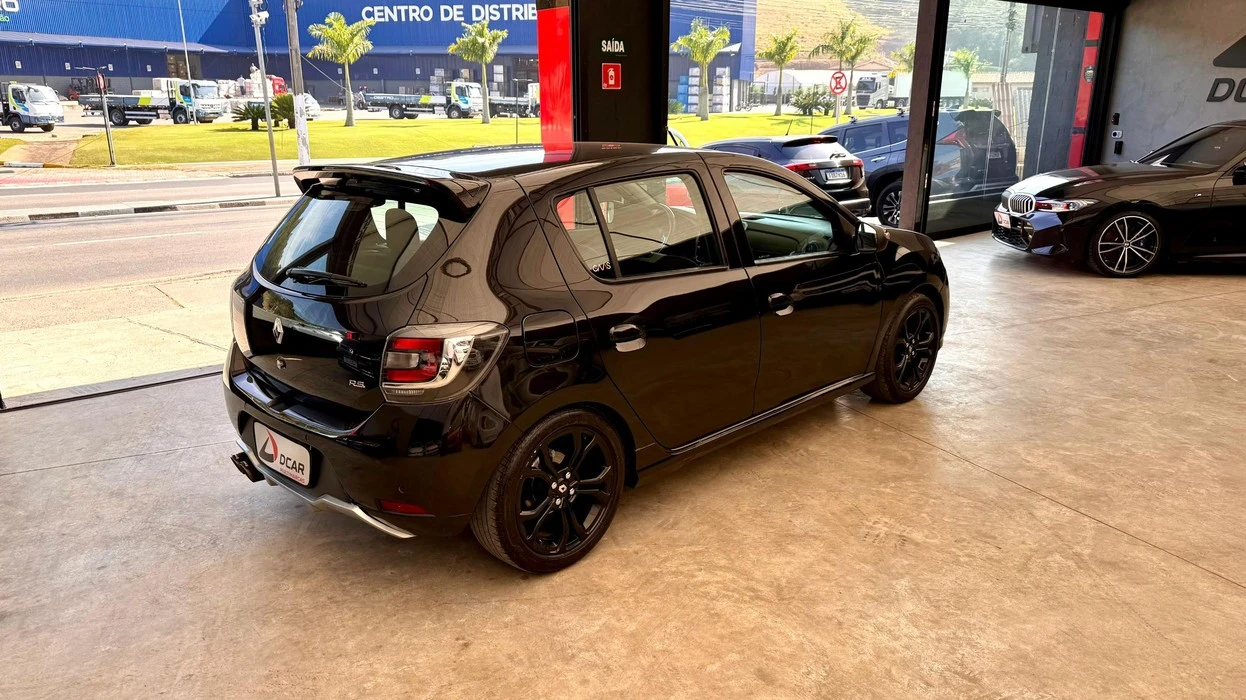 RENAULT SANDERO