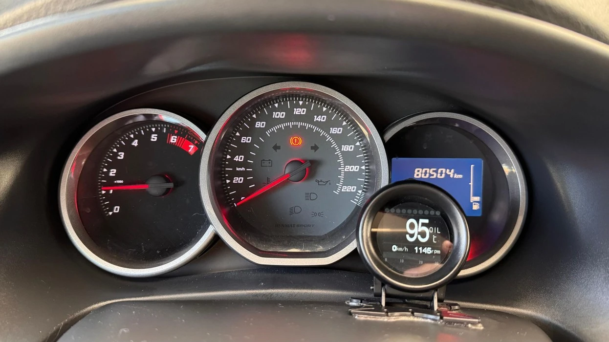 RENAULT SANDERO