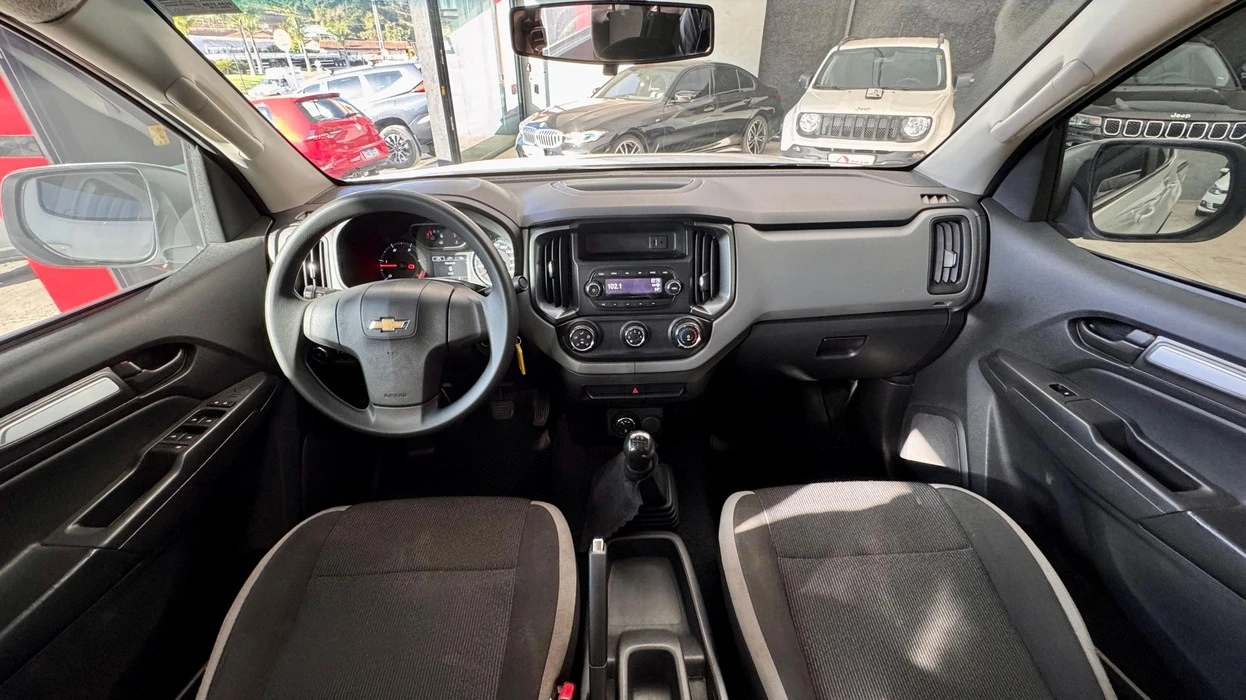 CHEVROLET S10