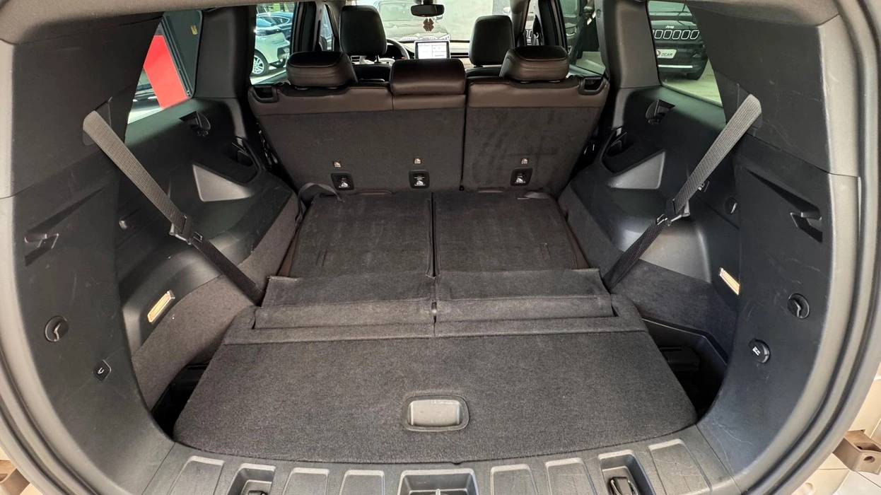 JEEP COMMANDER