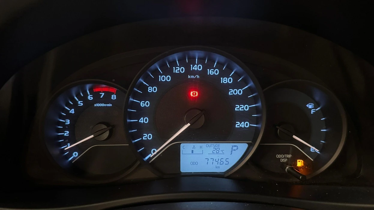 TOYOTA COROLLA