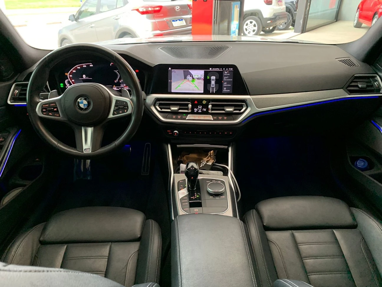BMW 320I