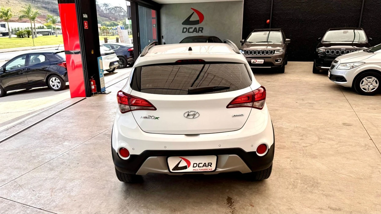 HYUNDAI HB20X
