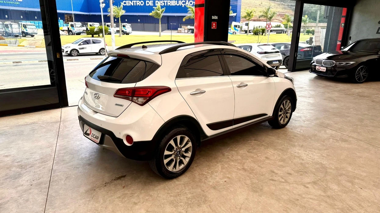 HYUNDAI HB20X
