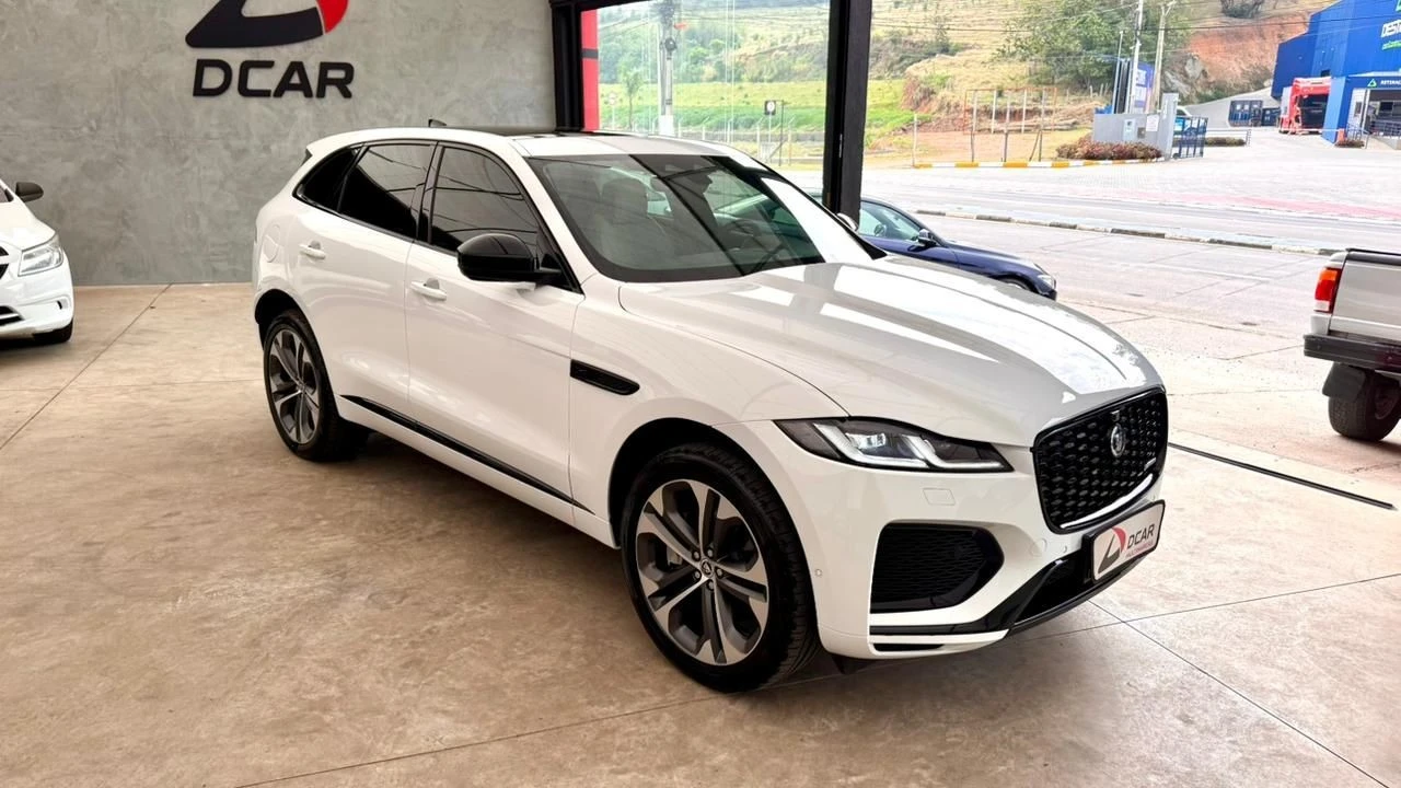 JAGUAR F-PACE