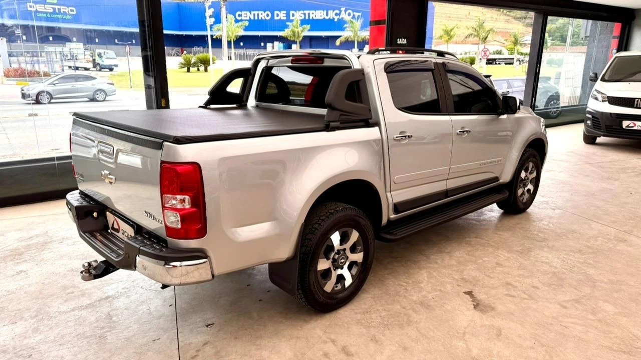 CHEVROLET S10