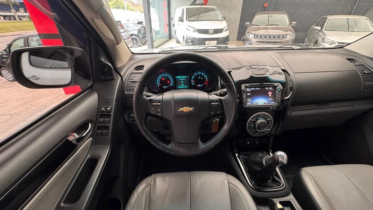 CHEVROLET S10