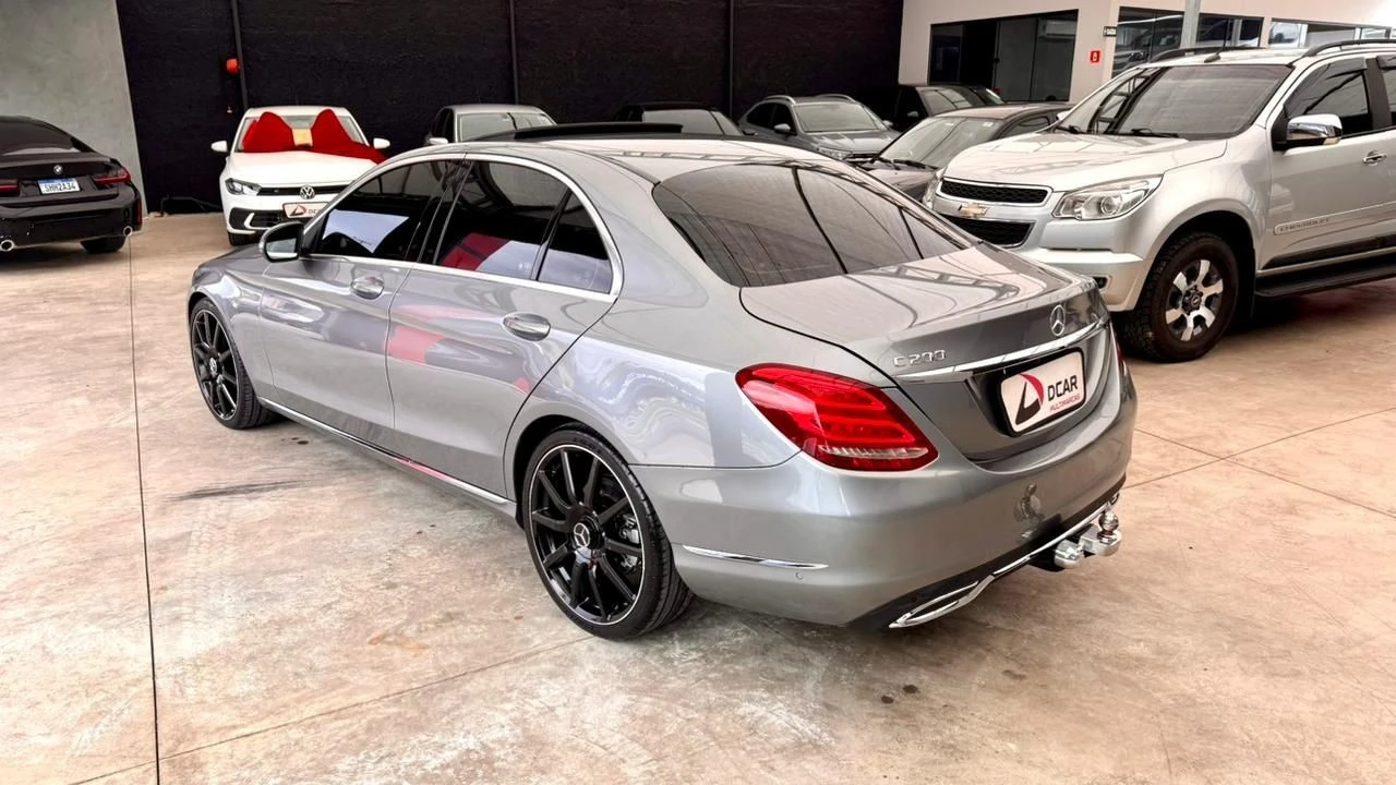 MERCEDES-BENZ C 200