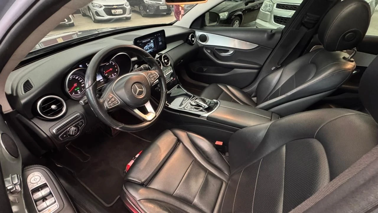 MERCEDES-BENZ C 200
