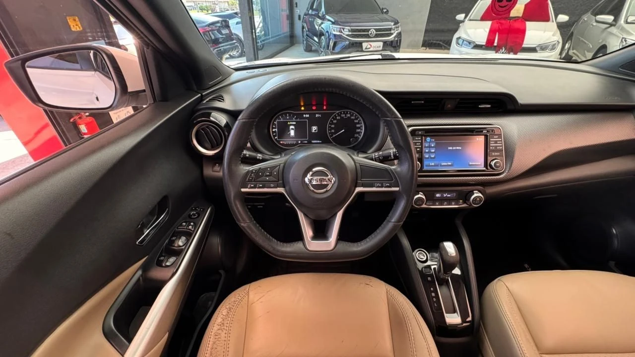 NISSAN KICKS