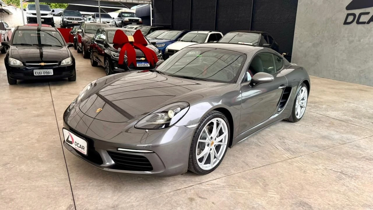 PORSCHE 718
