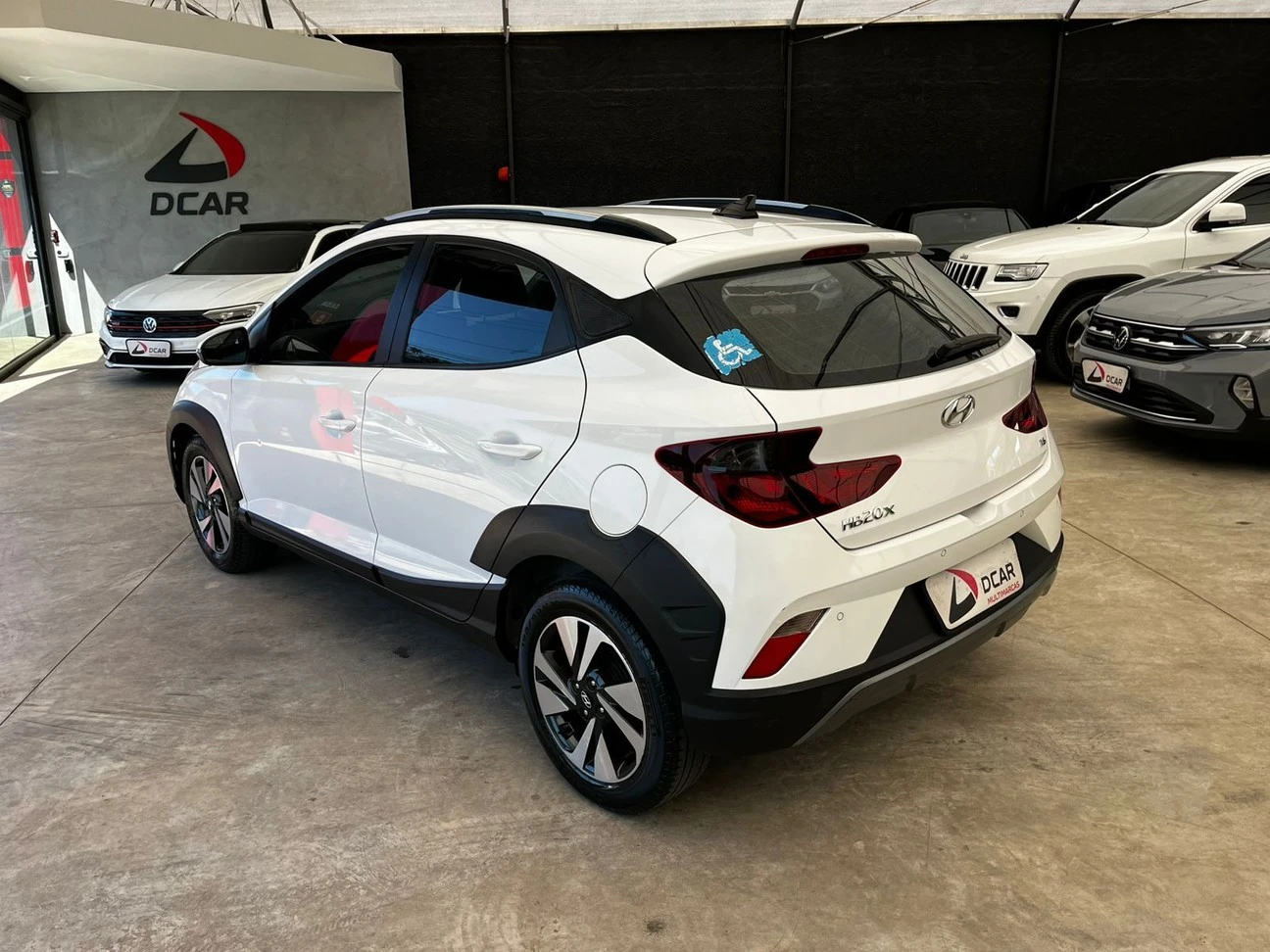 HYUNDAI HB20X