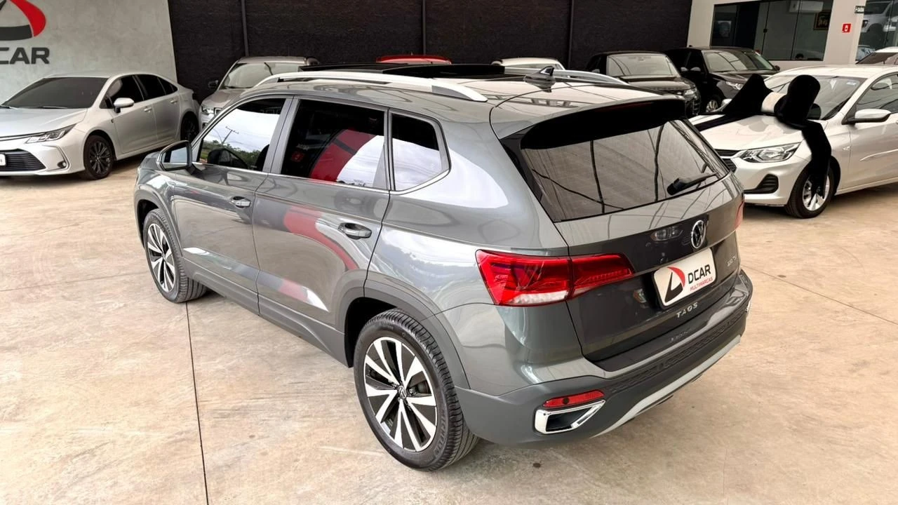 VOLKSWAGEN TAOS