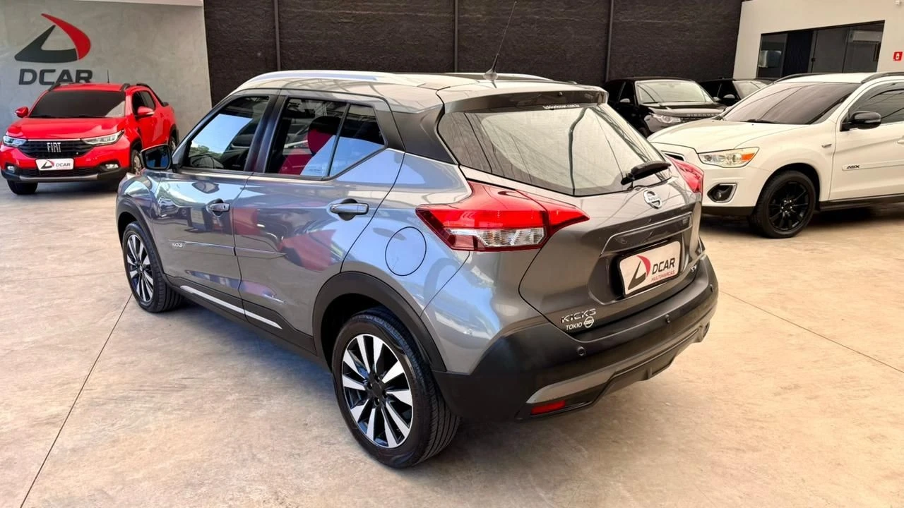 NISSAN KICKS