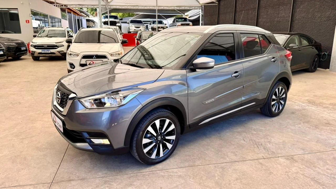 NISSAN KICKS