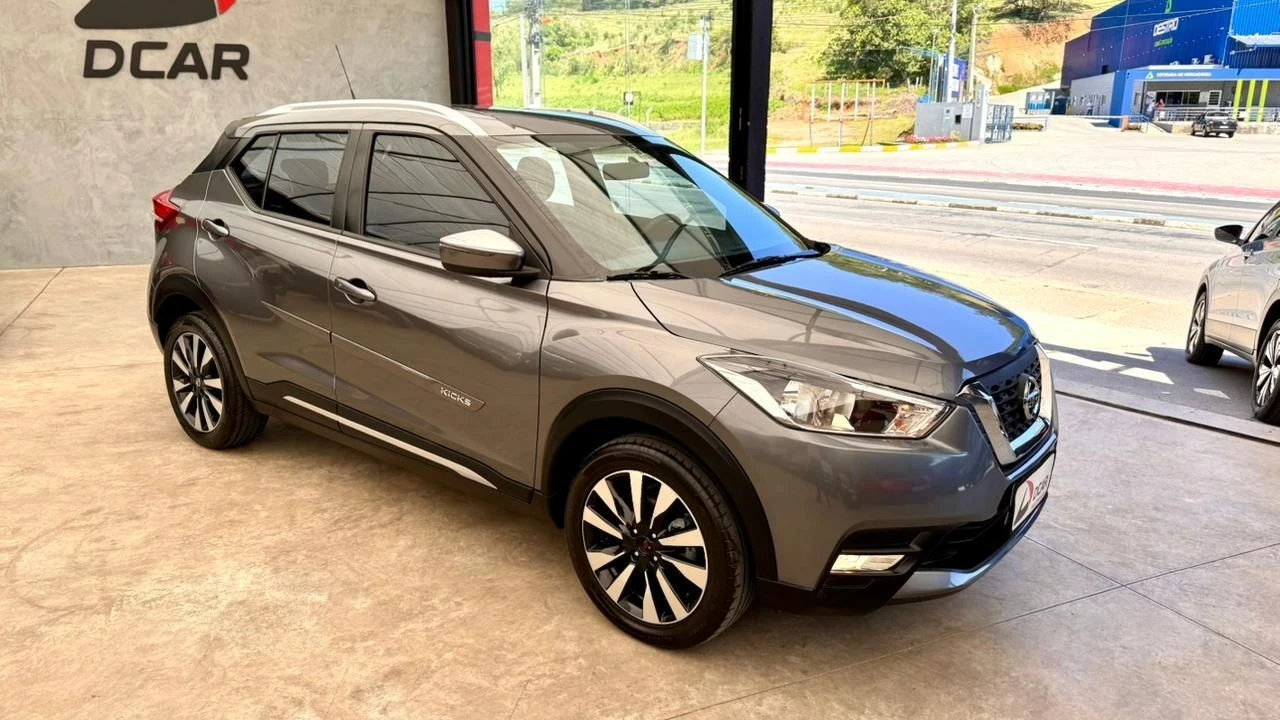 NISSAN KICKS
