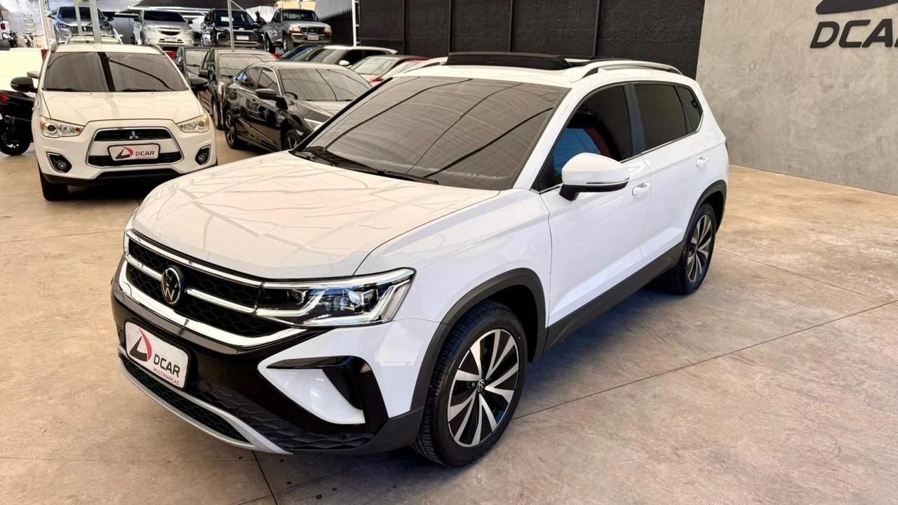 VOLKSWAGEN TAOS