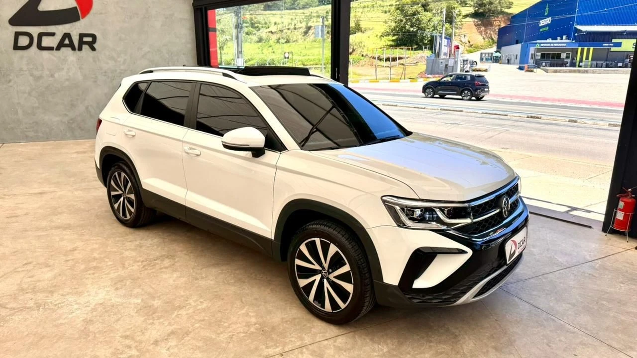 VOLKSWAGEN TAOS