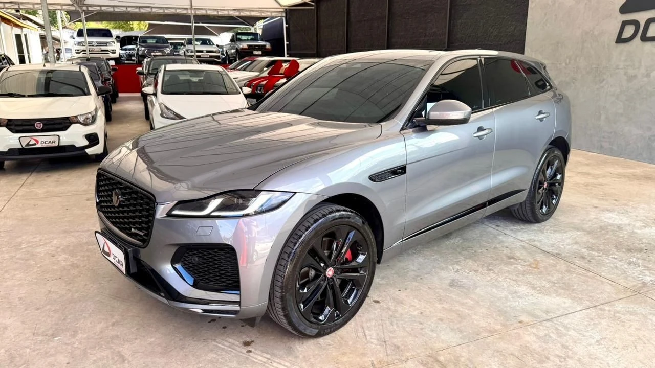 JAGUAR F-PACE