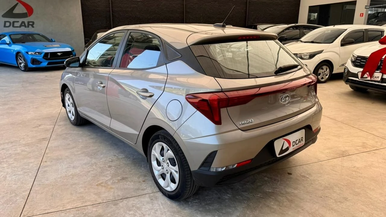 HYUNDAI HB20
