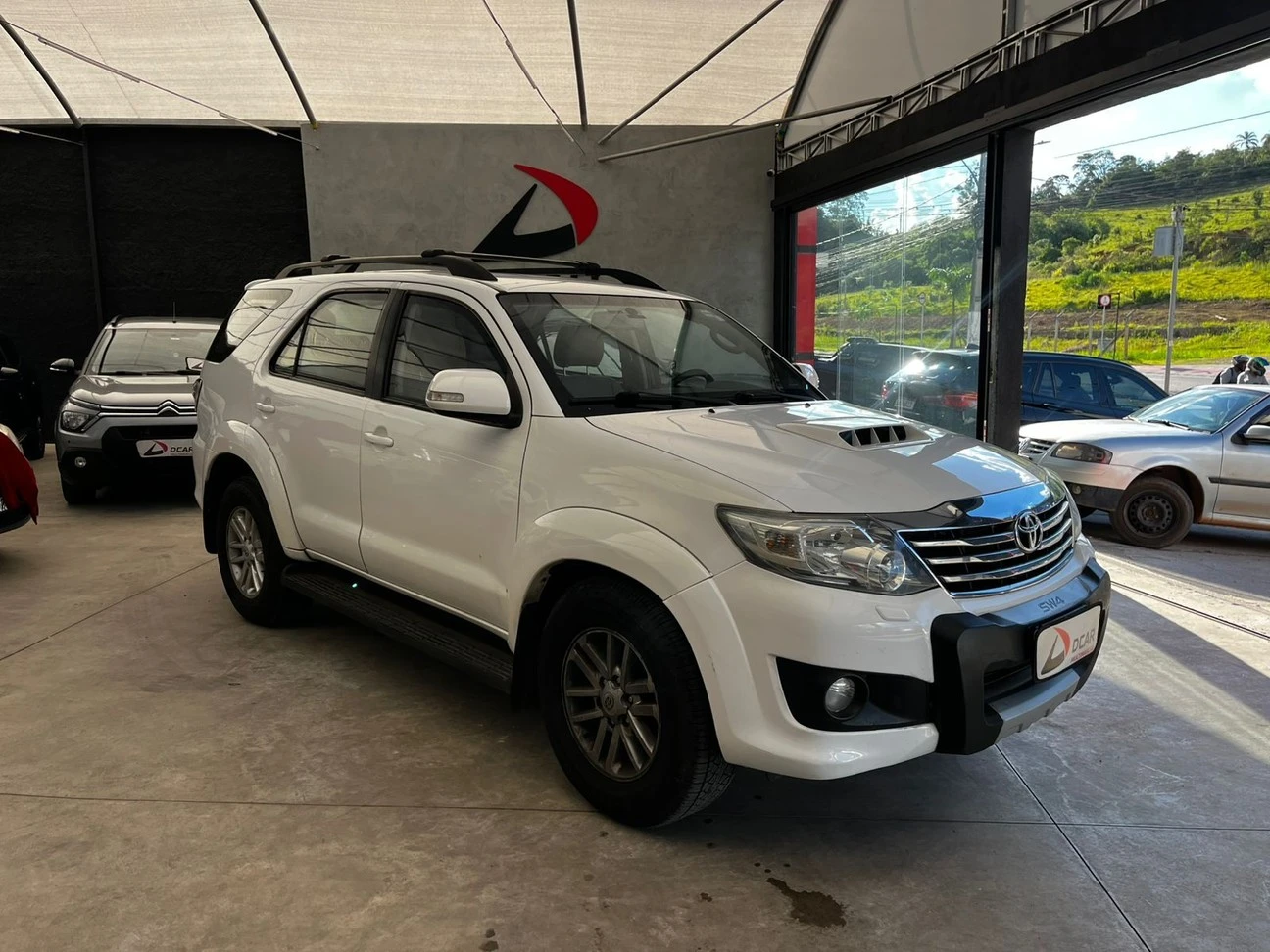 TOYOTA HILUX SW4