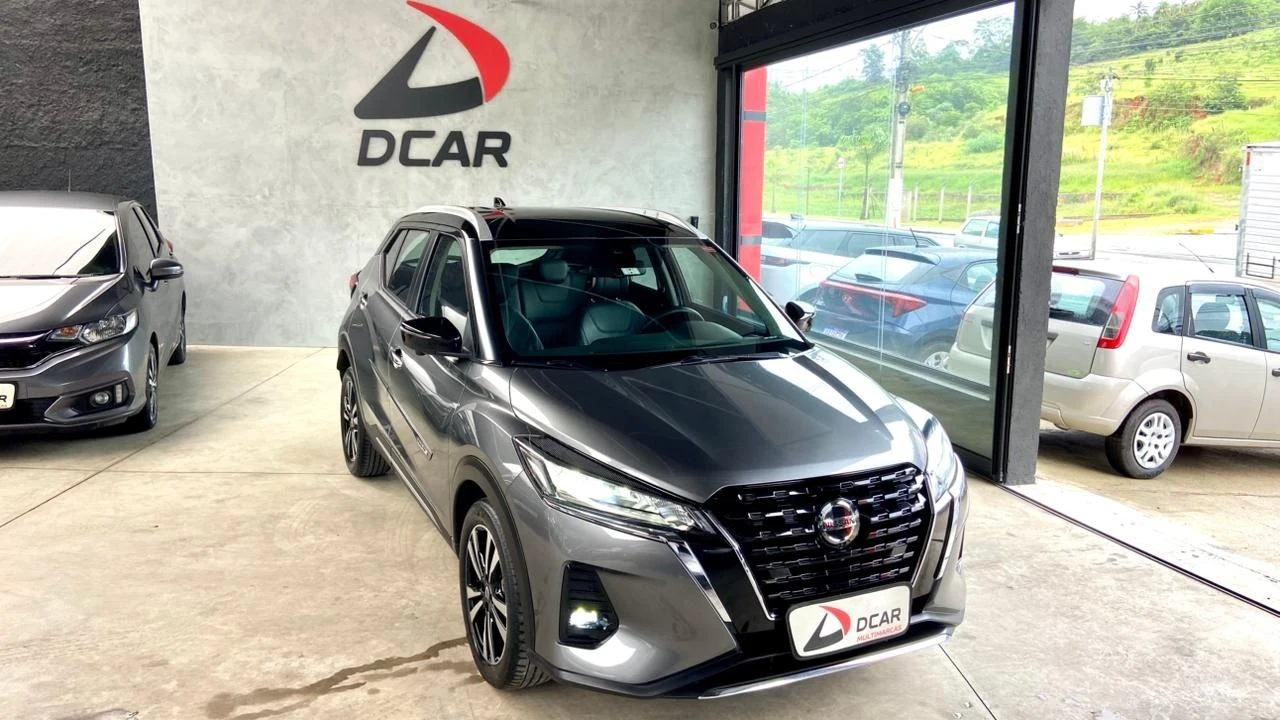 NISSAN KICKS