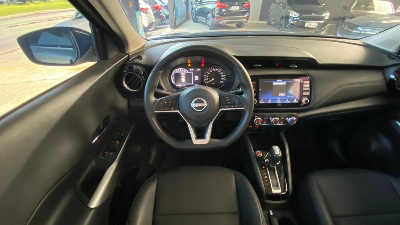 NISSAN KICKS