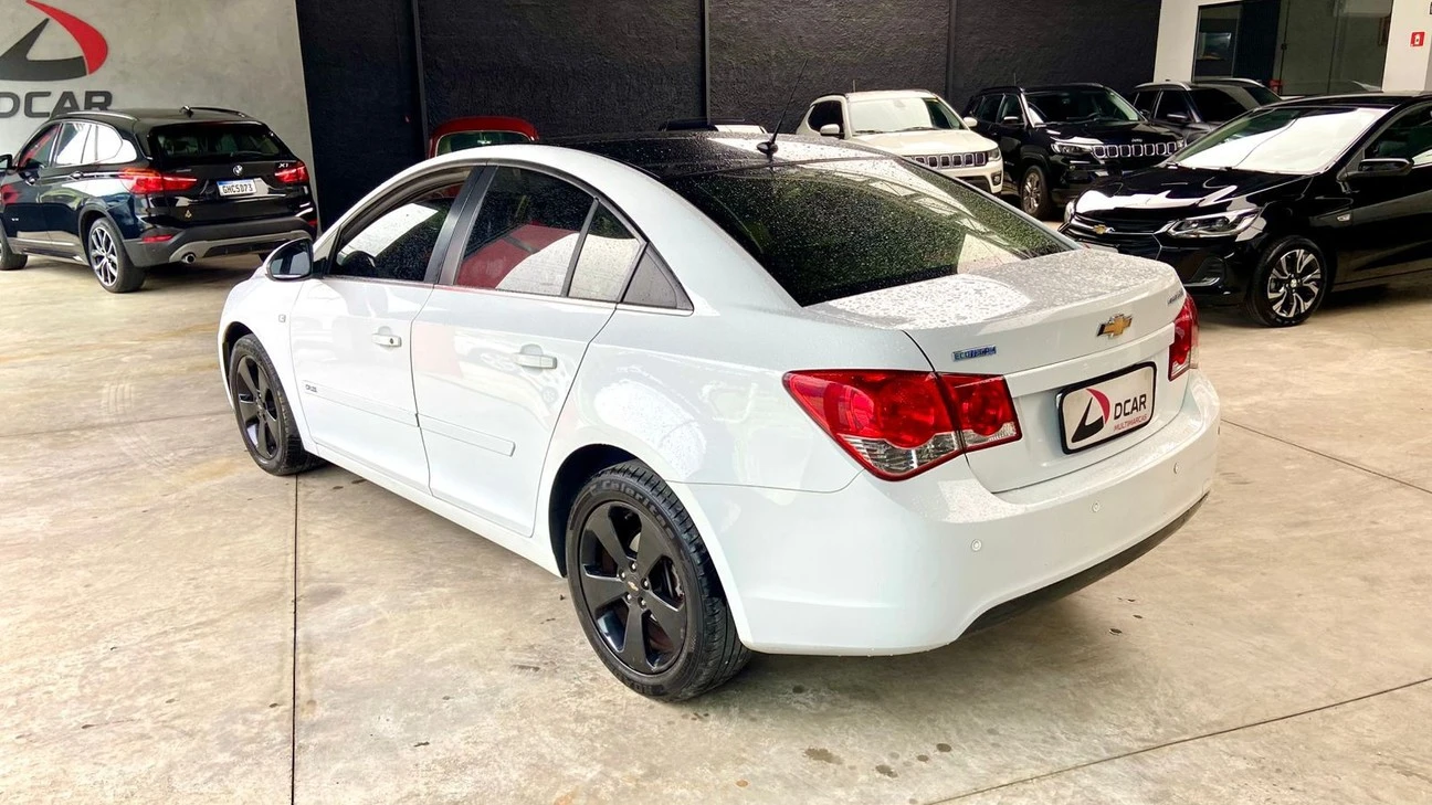 CHEVROLET CRUZE