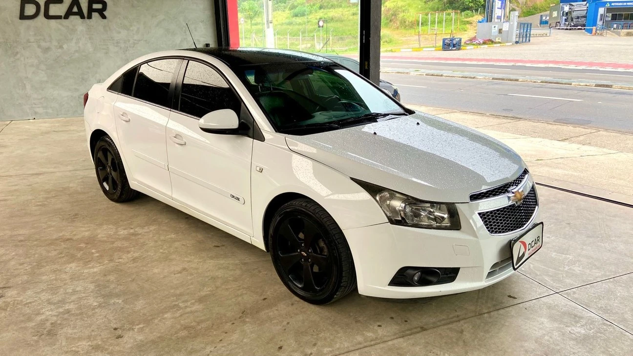 CHEVROLET CRUZE