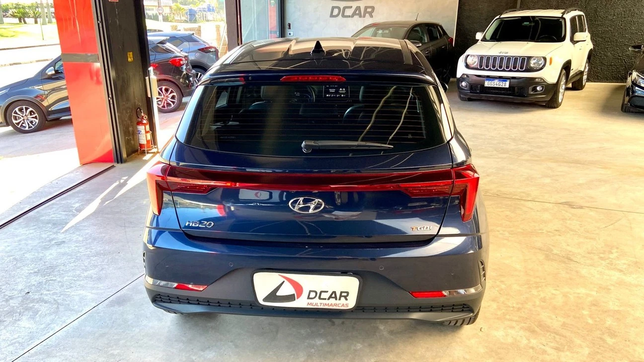 HYUNDAI HB20
