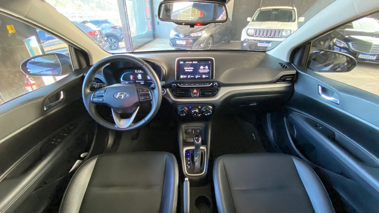 HYUNDAI HB20