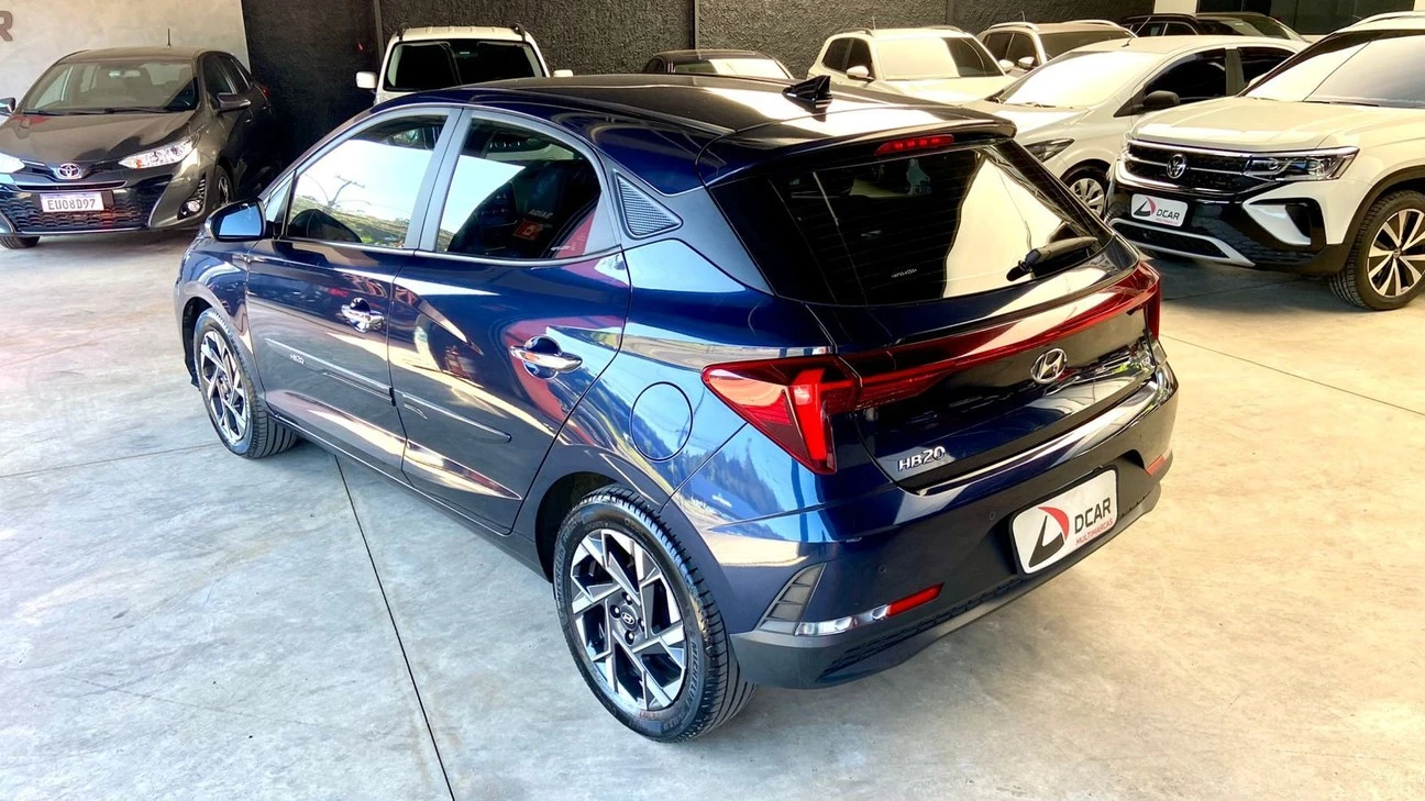 HYUNDAI HB20
