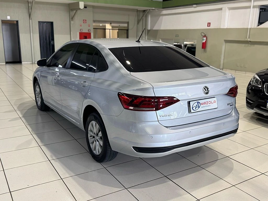 VOLKSWAGEN VIRTUS