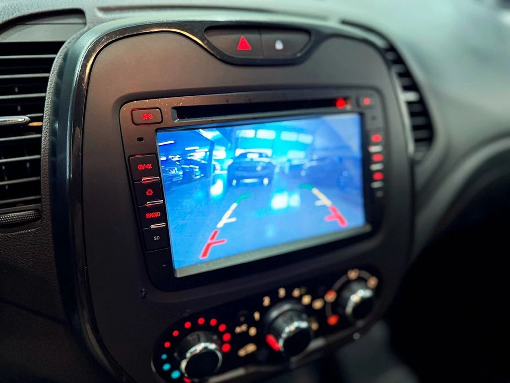 RENAULT CAPTUR