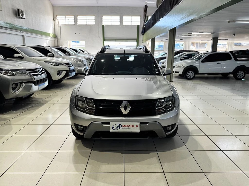 RENAULT DUSTER
