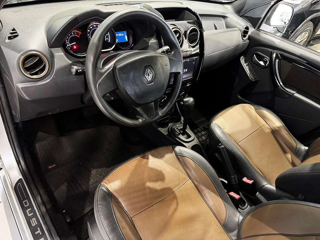 RENAULT DUSTER