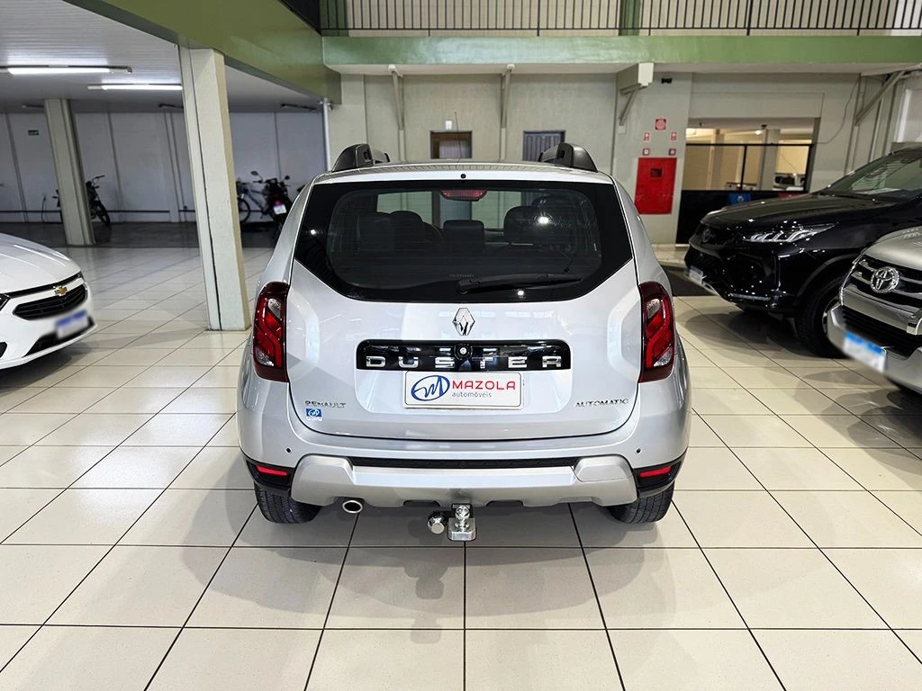 RENAULT DUSTER