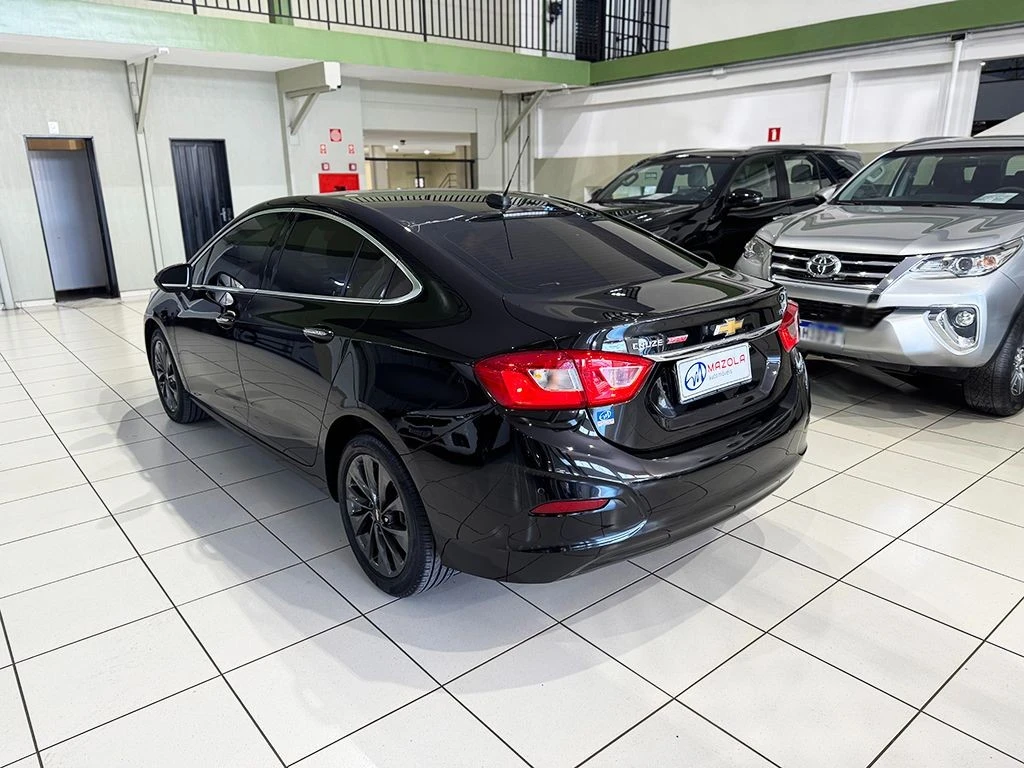 CHEVROLET CRUZE