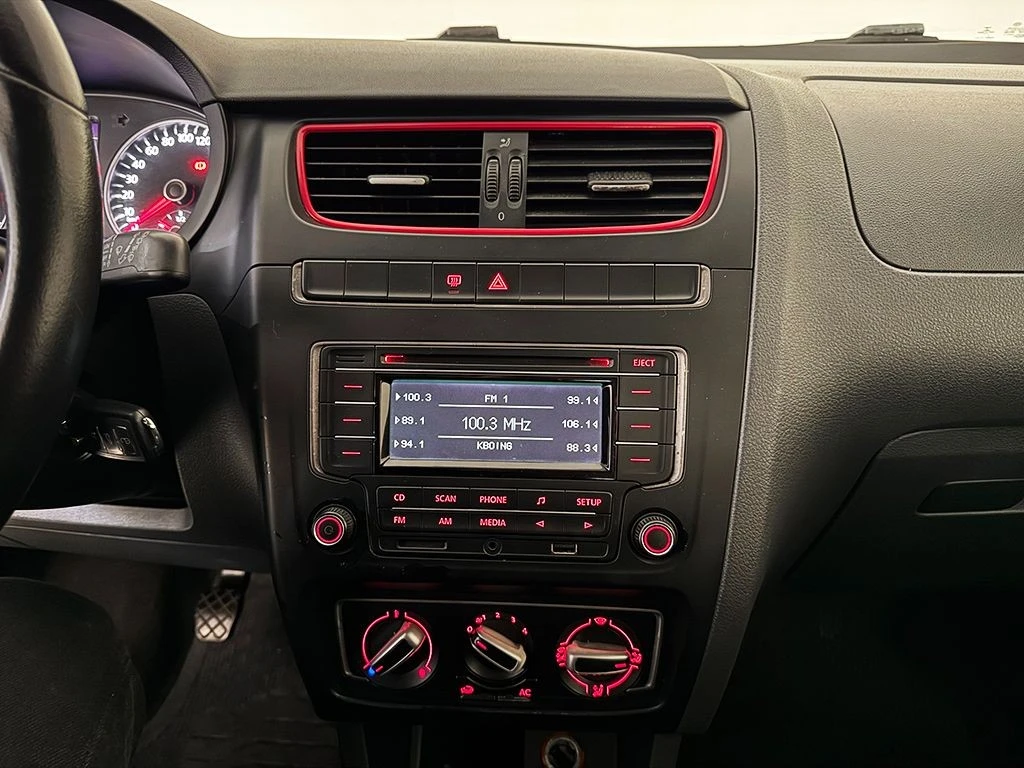 VOLKSWAGEN FOX