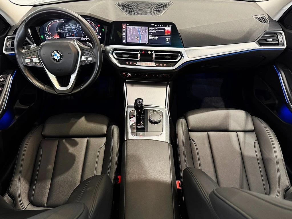 BMW 320I