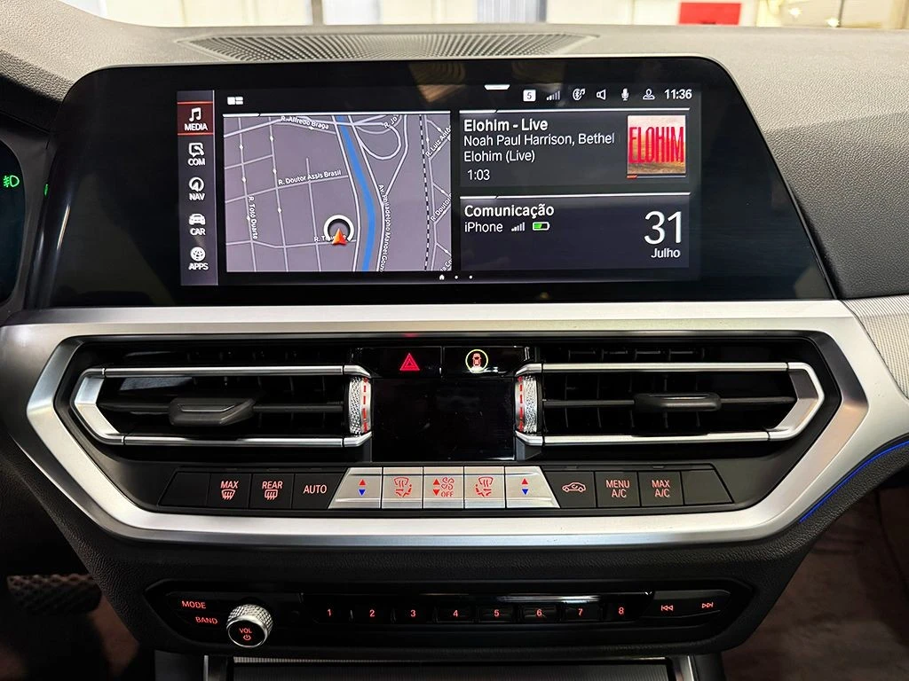 BMW 320I