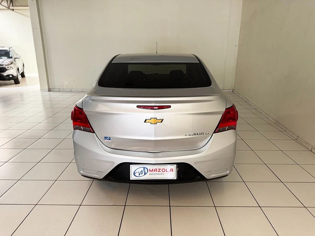 CHEVROLET PRISMA