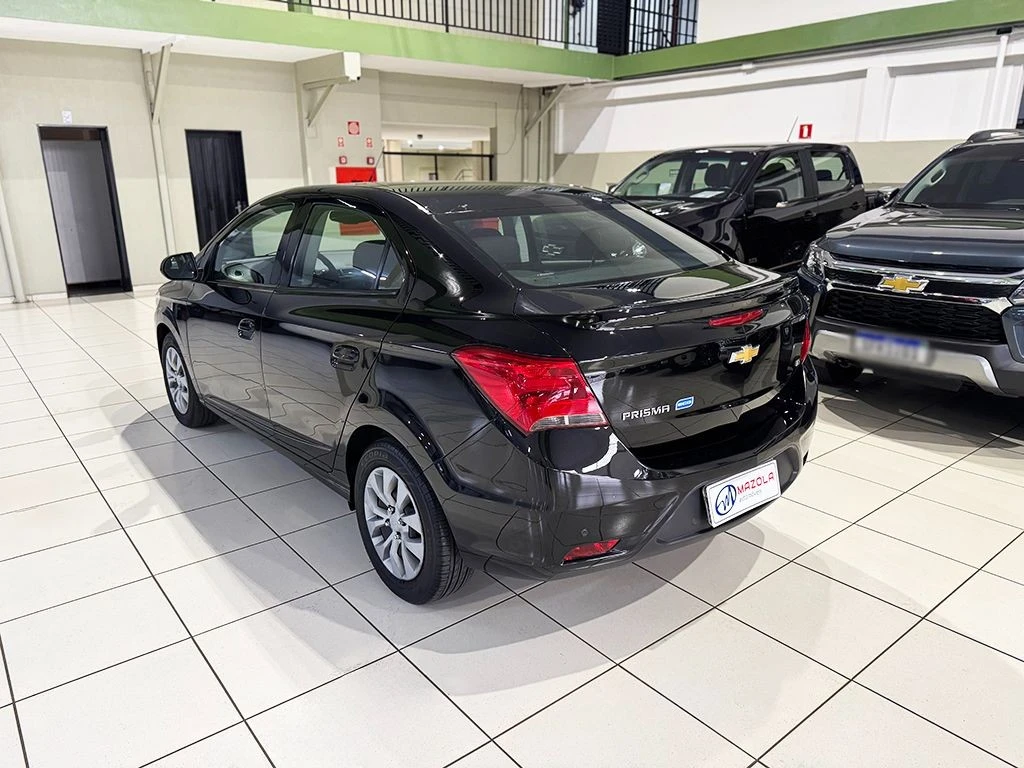 CHEVROLET PRISMA