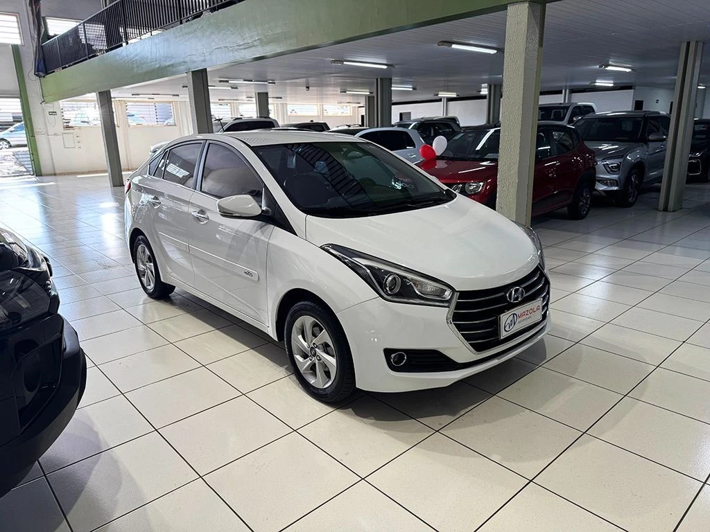 HYUNDAI HB20S
