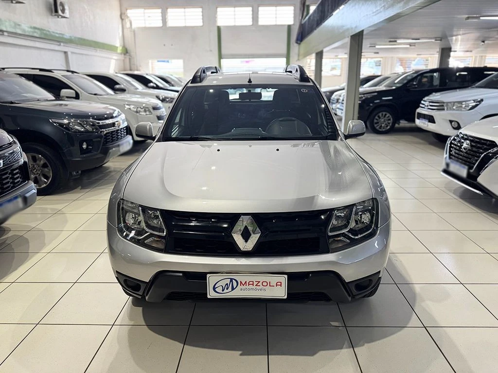 RENAULT DUSTER